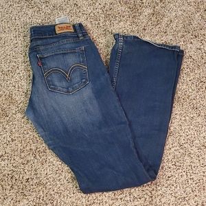 Levi 524 bootcut size 7